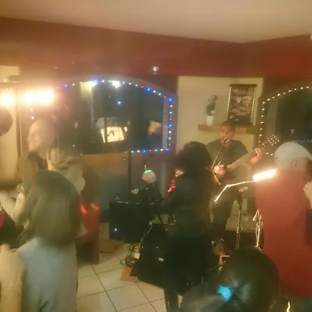 Πανσιόν Le Grand Chatelard Bar Restaurant Sainte-Marie-de-Cuines