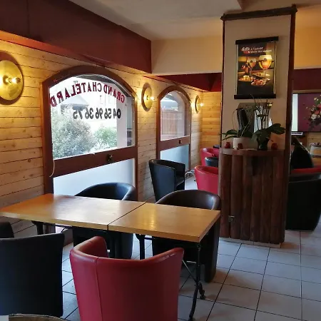 Guest house Le Grand Chatelard Bar Restaurant *