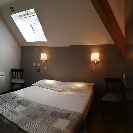 Le Grand Chatelard Bar Restaurant Guest house *